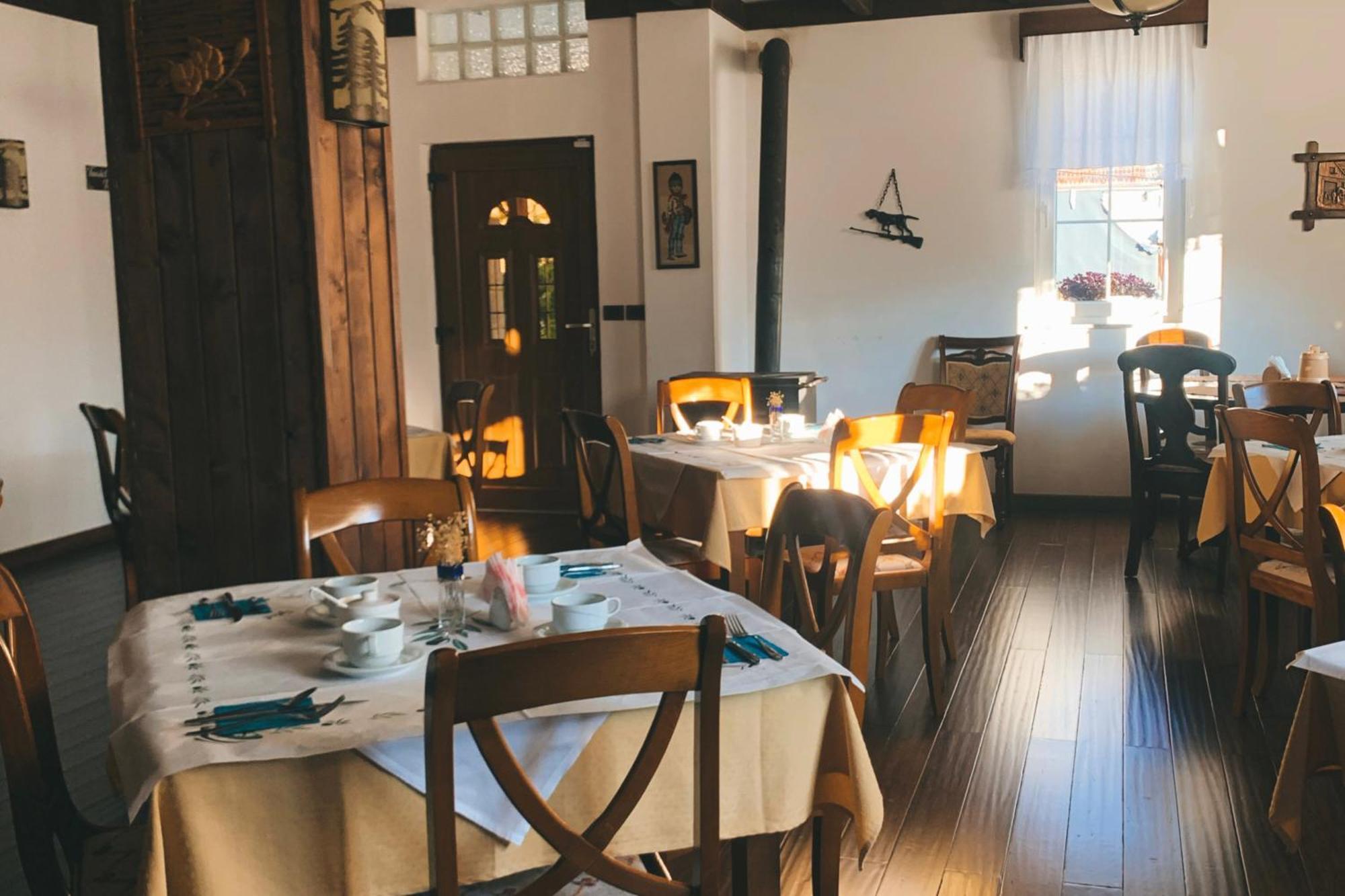 Bujtina Valbone Hotel Екстериор снимка